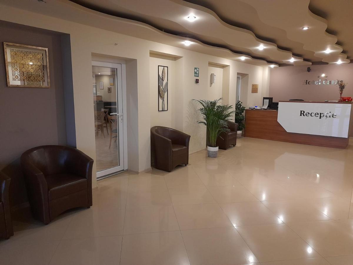Hotel Caras Oravita Ngoại thất bức ảnh